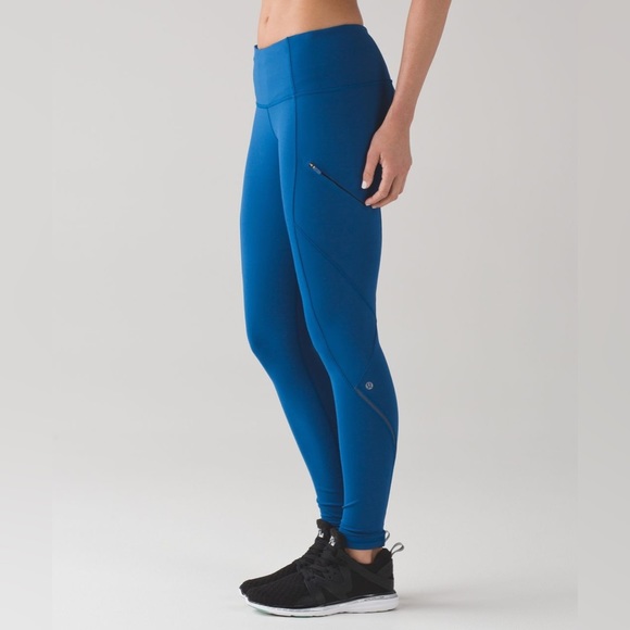 LULULEMON luxtreme leggings Cadence Crusher Tight Dark Royal size 6 EUC - Picture 1 of 14